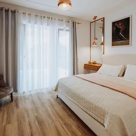 Discover Your Private Seaside Escape ! ゲストハウス *